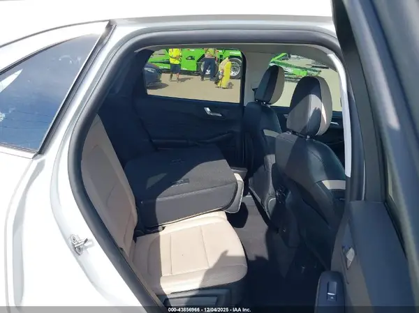 1FMCU9J92NUA20264 2022 FORD ESCAPE - Image 8