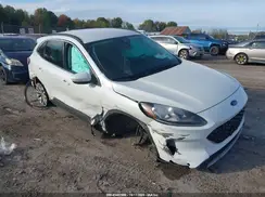 1FMCU9J92NUA5576 2022 FORD ESCAPE