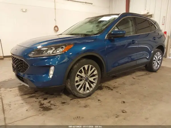 1FMCU9J92NUA81467 2022 FORD ESCAPE - Image 2