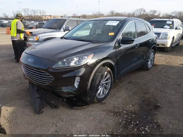 1FMCU9J92NUA87379 2022 FORD ESCAPE - Image 2