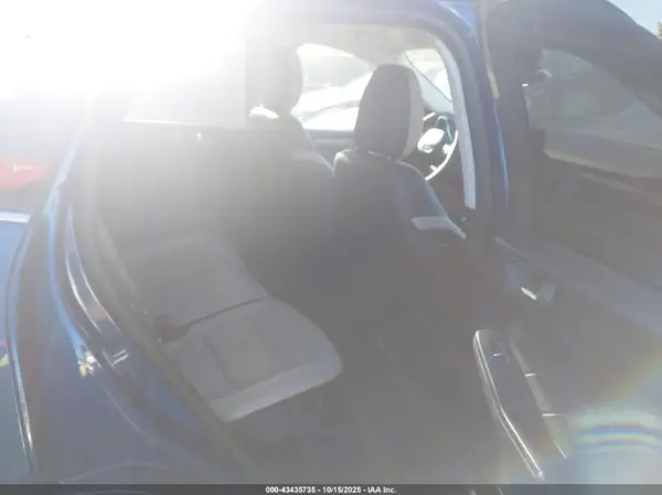1FMCU9J92NUB34281 2022 FORD ESCAPE - Image 8
