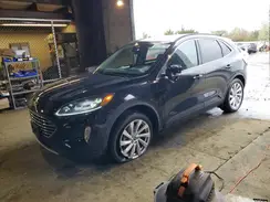 1FMCU9J92NUB68530 2022 FORD ESCAPE