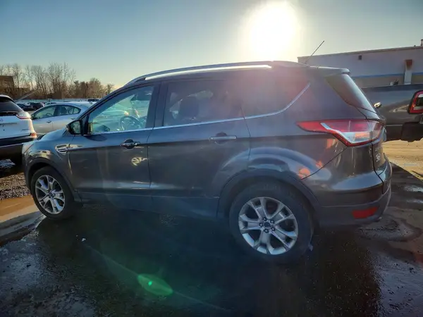 1FMCU9J93GUA01256 2016 FORD ESCAPE - Image 2