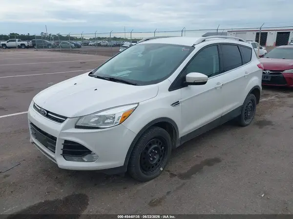 1FMCU9J93GUA39151 2016 FORD ESCAPE - Image 2