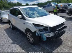 1FMCU9J93GUB90393 2016 FORD ESCAPE
