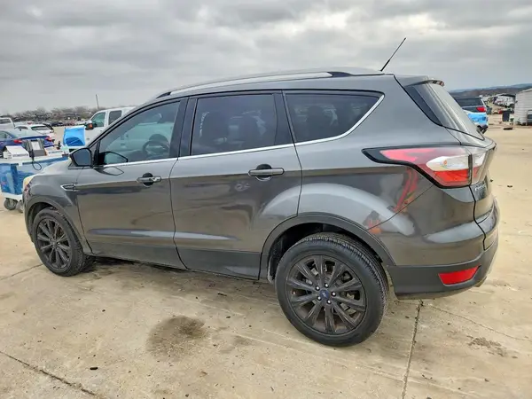 1FMCU9J93HUA04045 2017 FORD ESCAPE - Image 2