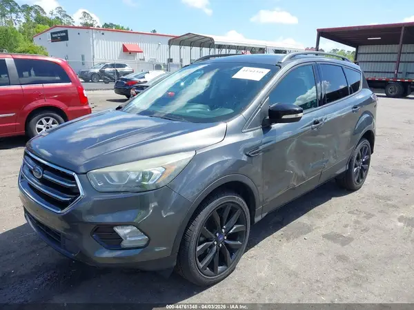 1FMCU9J93HUA36056 2017 FORD ESCAPE - Image 2