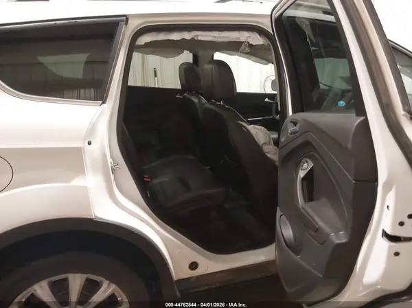 1FMCU9J93HUA42164 2017 FORD ESCAPE - Image 8