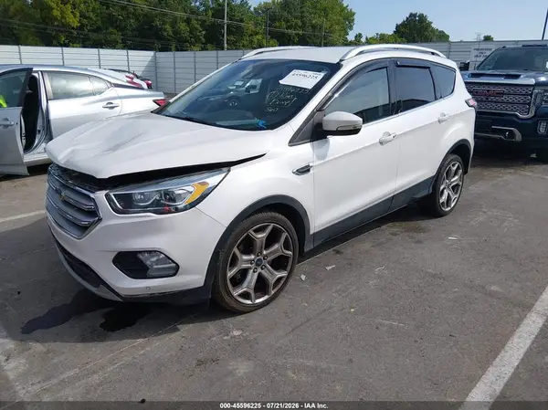 1FMCU9J93HUA49163 2017 FORD ESCAPE - Image 2