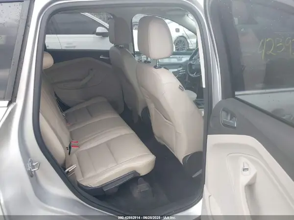 1FMCU9J93HUA68117 2017 FORD ESCAPE - Image 8