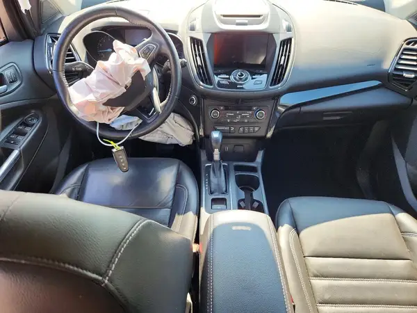 1FMCU9J93HUA91218 2017 FORD ESCAPE - Image 8
