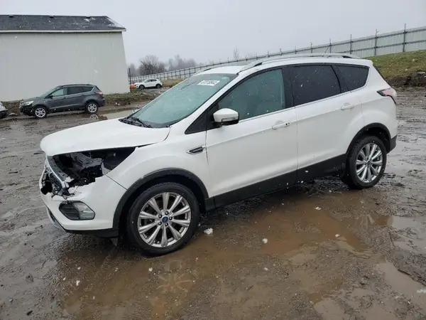 1FMCU9J93HUB00323 2017 FORD ESCAPE - Image 1