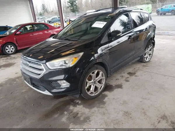 1FMCU9J93HUB55452 2017 FORD ESCAPE - Image 2
