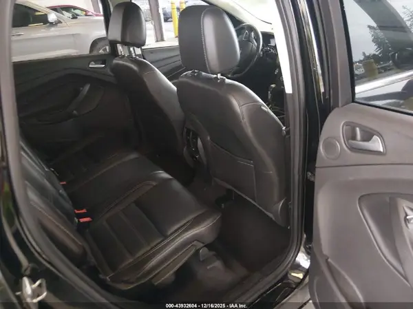 1FMCU9J93HUB55452 2017 FORD ESCAPE - Image 8