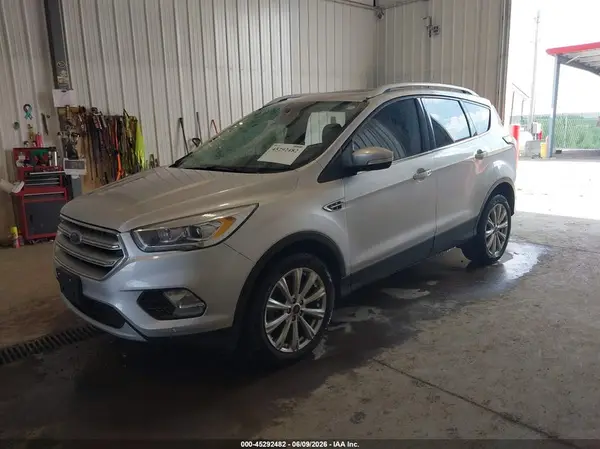 1FMCU9J93HUB58223 2017 FORD ESCAPE - Image 2
