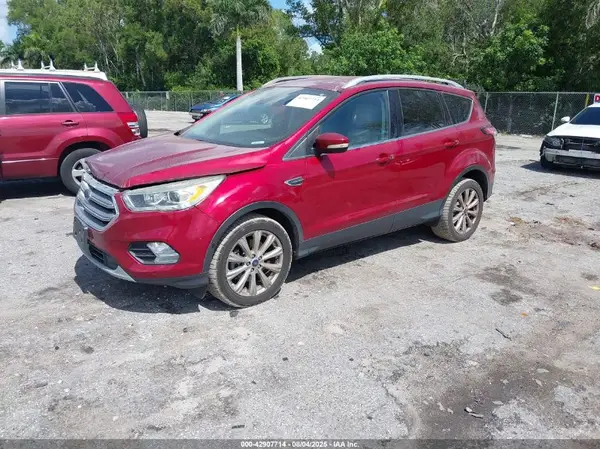 1FMCU9J93HUC01863 2017 FORD ESCAPE - Image 2