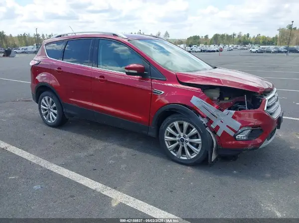 1FMCU9J93HUC13107 2017 FORD ESCAPE - Image 1