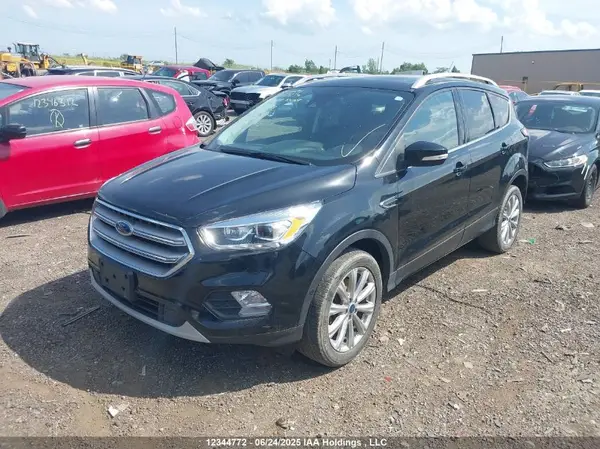 1FMCU9J93HUC15956 2017 FORD ESCAPE - Image 2