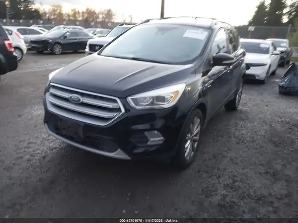 1FMCU9J93HUC63747 2017 FORD ESCAPE - Image 2