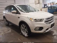 1FMCU9J93HUC69256 2017 FORD ESCAPE
