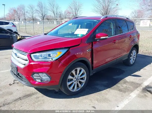1FMCU9J93HUC71671 2017 FORD ESCAPE - Image 2