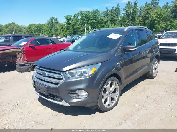 1FMCU9J93HUD32453 2017 FORD ESCAPE - Image 2