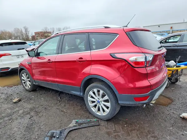 1FMCU9J93HUD32467 2017 FORD ESCAPE - Image 2