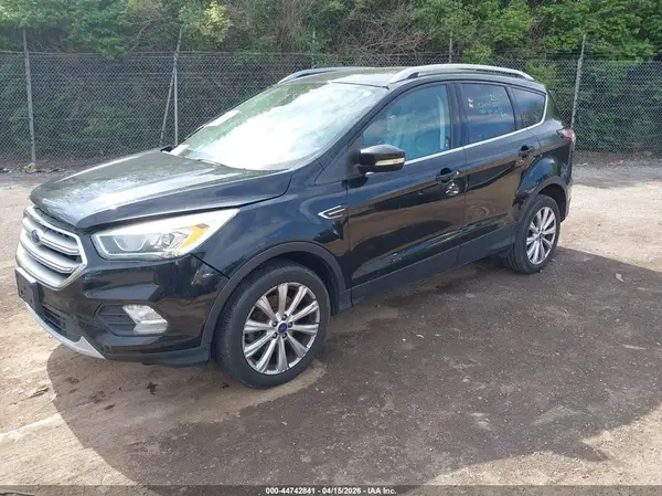 1FMCU9J93HUD55814 2017 FORD ESCAPE - Image 2