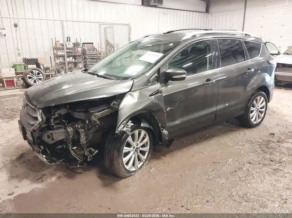 1FMCU9J93HUD56042 2017 FORD ESCAPE - Image 2