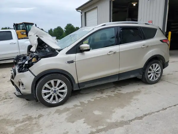 1FMCU9J93HUD95603 2017 FORD ESCAPE - Image 1