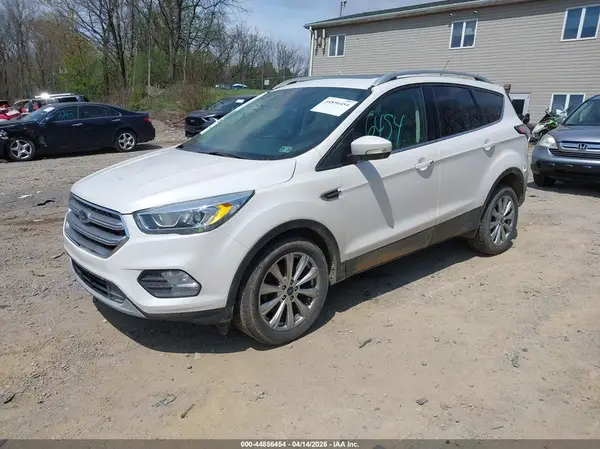 1FMCU9J93HUE25103 2017 FORD ESCAPE - Image 2