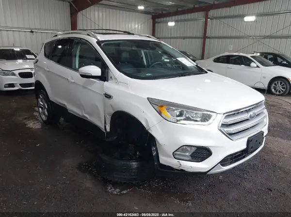 1FMCU9J93HUE30852 2017 FORD ESCAPE - Image 1