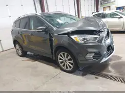 1FMCU9J93HUE48011 2017 FORD ESCAPE