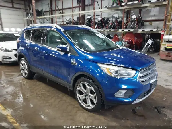 1FMCU9J93HUE61079 2017 FORD ESCAPE - Image 1