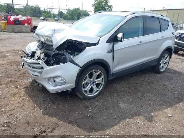 1FMCU9J93JUA08540 2018 FORD ESCAPE - Image 2