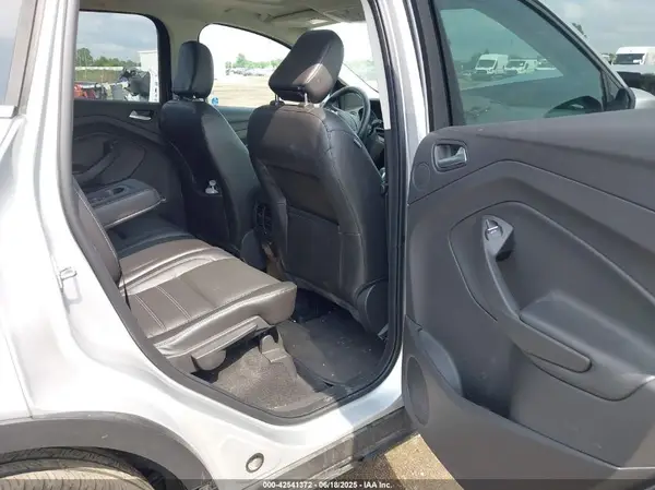 1FMCU9J93JUA08540 2018 FORD ESCAPE - Image 8