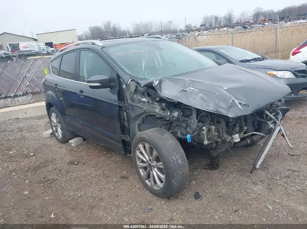 1FMCU9J93JUA21806 2018 FORD ESCAPE - Image 1