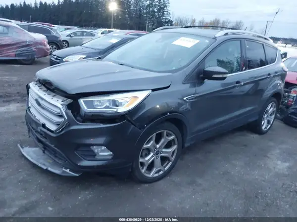 1FMCU9J93JUA24687 2018 FORD ESCAPE - Image 2