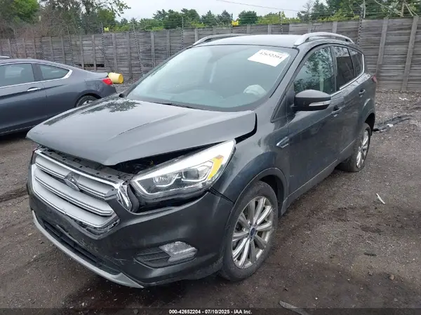 1FMCU9J93JUB18374 2018 FORD ESCAPE - Image 2