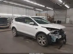 1FMCU9J93JUB35949 2018 FORD ESCAPE