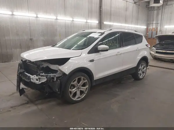 1FMCU9J93JUB35949 2018 FORD ESCAPE - Image 2