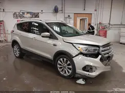 1FMCU9J93JUB74587 2018 FORD ESCAPE