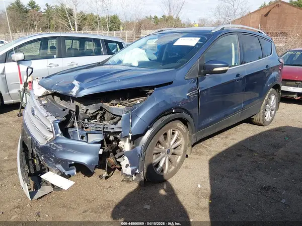 1FMCU9J93JUB77411 2018 FORD ESCAPE - Image 2