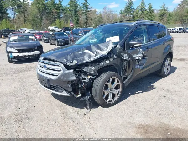1FMCU9J93JUB92460 2018 FORD ESCAPE - Image 2