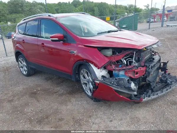 1FMCU9J93JUB98937 2018 FORD ESCAPE - Image 1