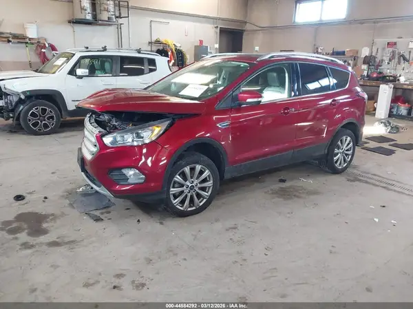 1FMCU9J93JUB99425 2018 FORD ESCAPE - Image 2
