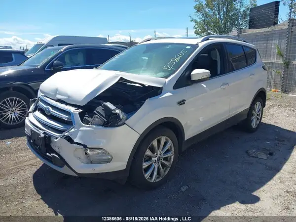 1FMCU9J93JUC71269 2018 FORD ESCAPE - Image 2