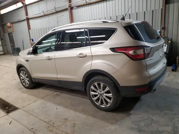 1FMCU9J93JUD27114 2018 FORD ESCAPE - Image 2
