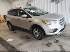 1FMCU9J93JUD37321 2018 FORD ESCAPE