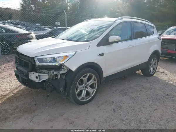 1FMCU9J93JUD48013 2018 FORD ESCAPE - Image 2